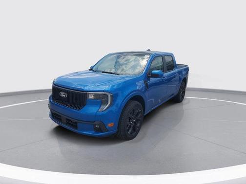 2025 Ford Maverick Lobo Standard