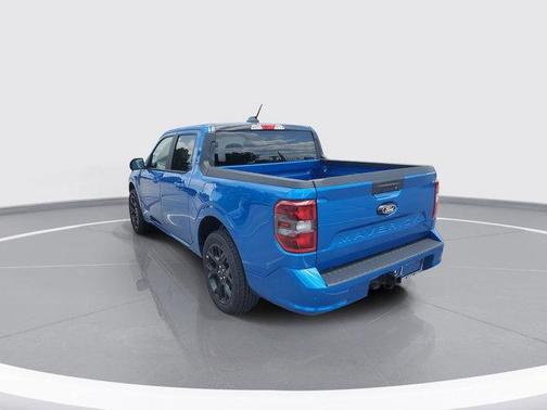2025 Ford Maverick Lobo Standard