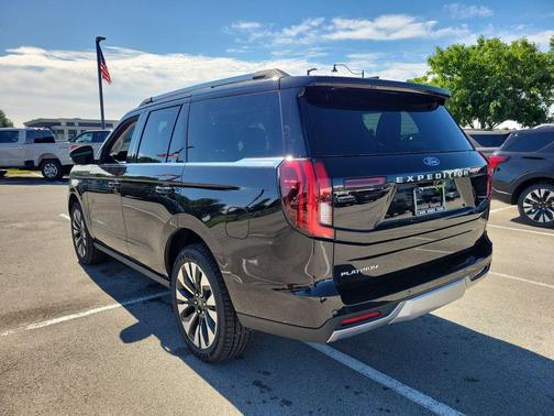 Agate Black Metallic 2026 Ford Expedition Platinum