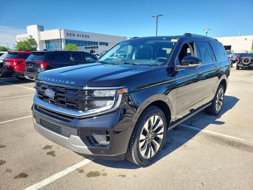 Agate Black Metallic 2026 Ford Expedition Platinum