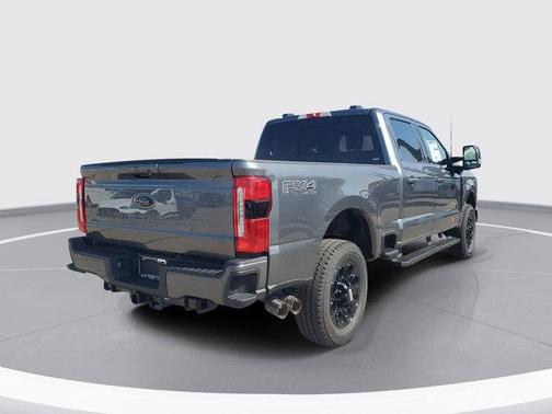 2026 Ford F-350 Lariat Super Duty