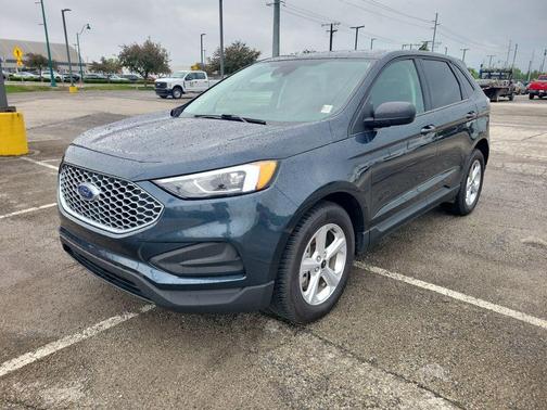 Blue Metallic 2024 Ford Edge SE