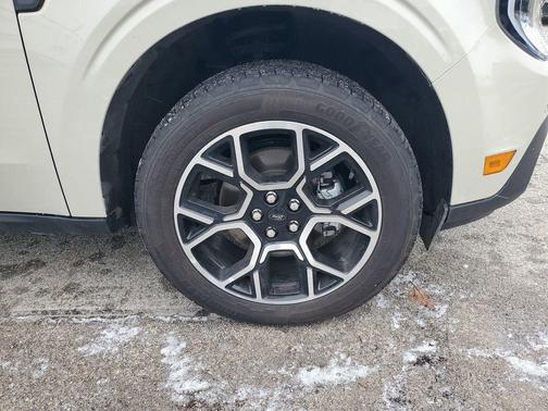 2025 Ford Maverick Lariat