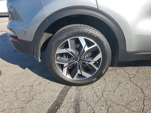 2022 Kia Sportage EX