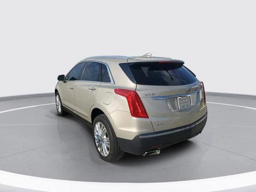 2017 Cadillac XT5 Premium Luxury