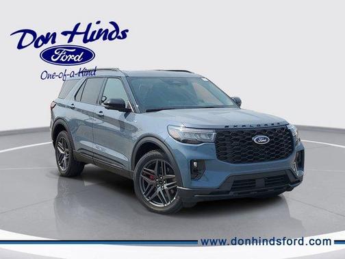 2025 Ford Explorer ST-Line
