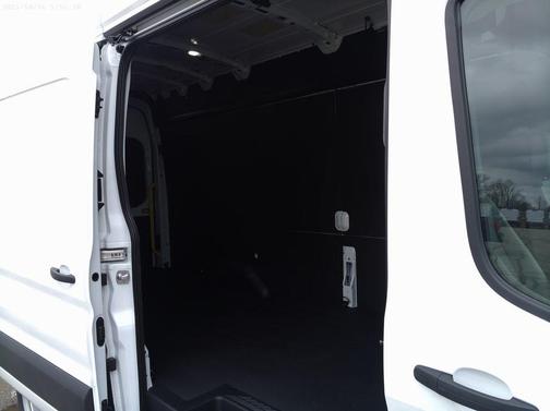 Oxford White 2026 Ford Transit-350 Base