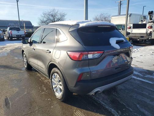 2022 Ford Escape SE