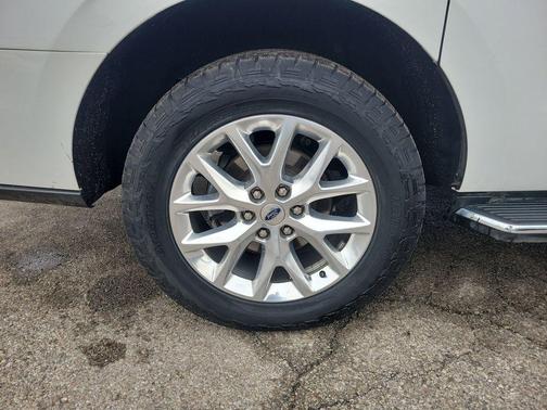 2021 Ford Expedition Max XLT