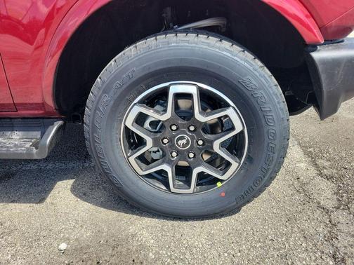 Ruby 2026 Ford Bronco Outer Banks