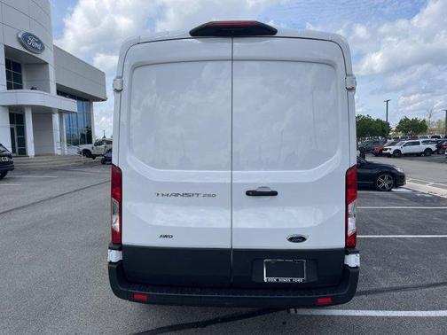2022 Ford Transit-250 Base