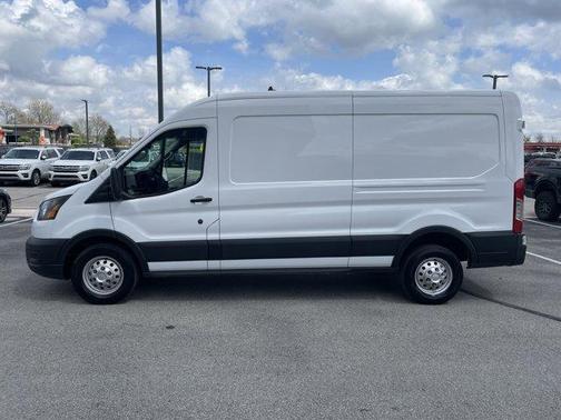 2022 Ford Transit-250 Base
