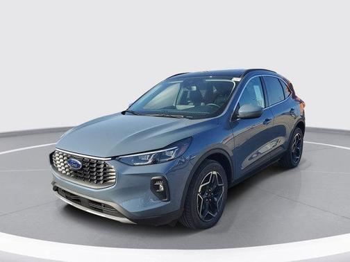 2026 Ford Escape Platinum