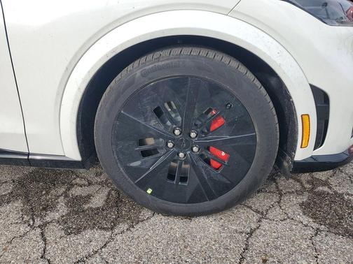 Star White 2025 Ford Mustang Mach-E GT