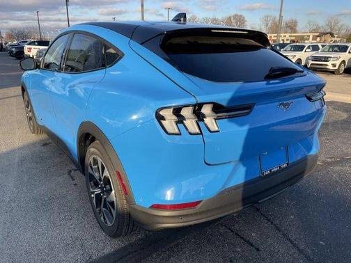 2024 Ford Mustang Mach-E Select