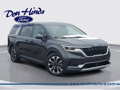 2023 Kia Carnival EX