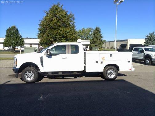 2025 Ford F-250 XL