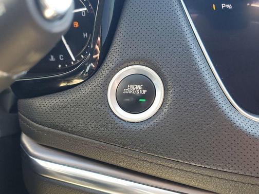 2018 Cadillac XT5 Premium Luxury