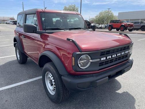 2025 Ford Bronco Base