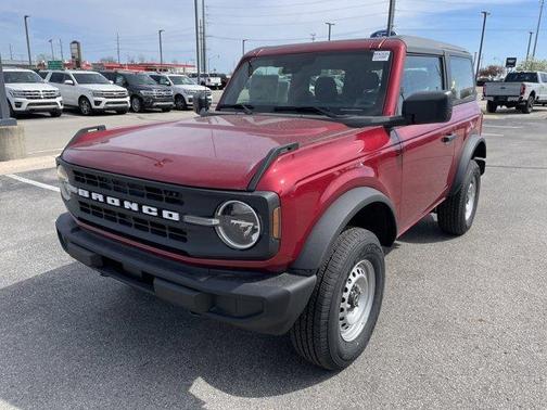 2025 Ford Bronco Base