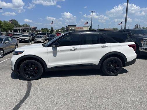2023 Ford Explorer ST