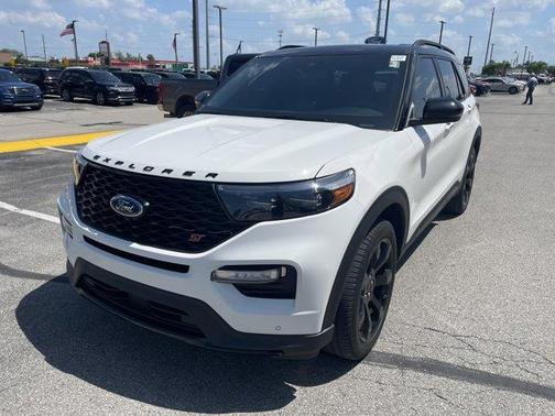 2023 Ford Explorer ST