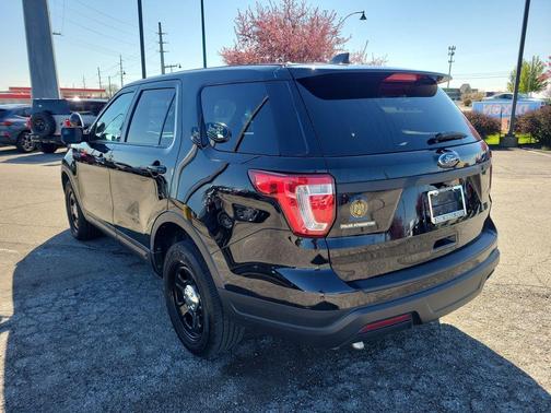 Black 2019 Ford Utility Police Interceptor Base