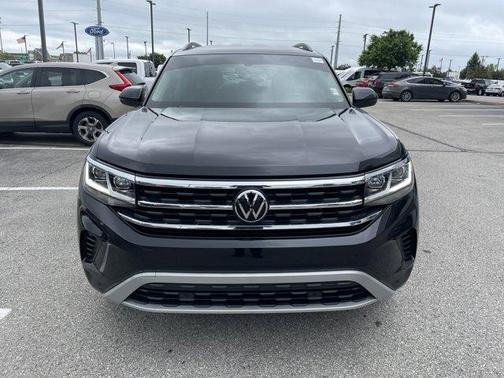 2023 Volkswagen Atlas 3.6L SE w/Technology