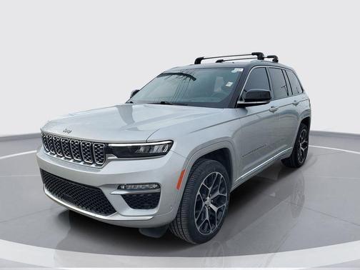 2023 Jeep Grand Cherokee Summit