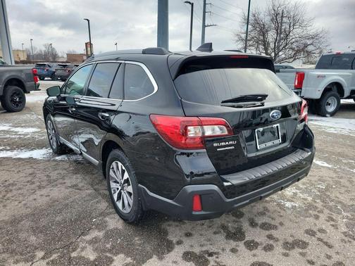 2019 Subaru Outback 3.6R Touring