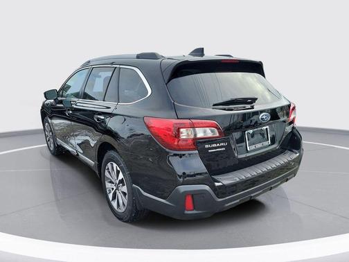 2019 Subaru Outback 3.6R Touring