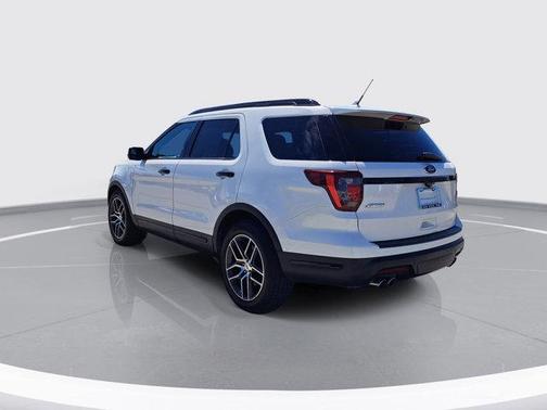 2019 Ford Explorer sport