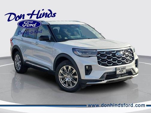 White Metallic 2026 Ford Explorer Platinum