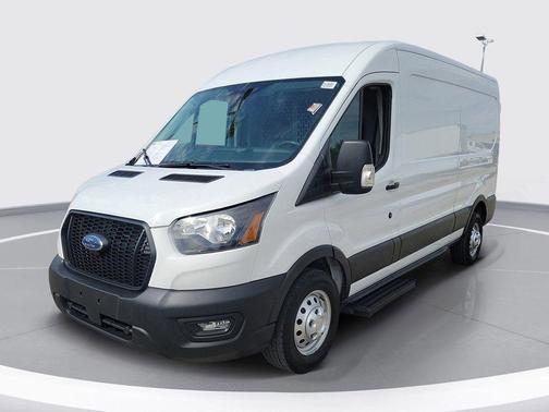 Oxford White 2023 Ford Transit-150 BASE