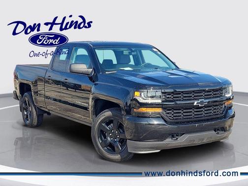 Black 2018 Chevrolet Silverado 1500 Custom