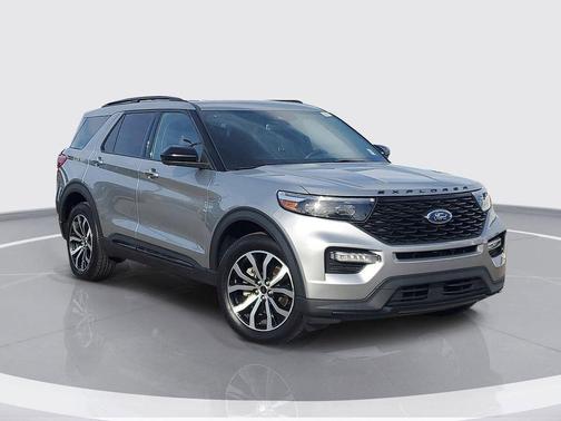 2023 Ford Explorer ST-Line