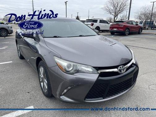 2016 Toyota Camry SE
