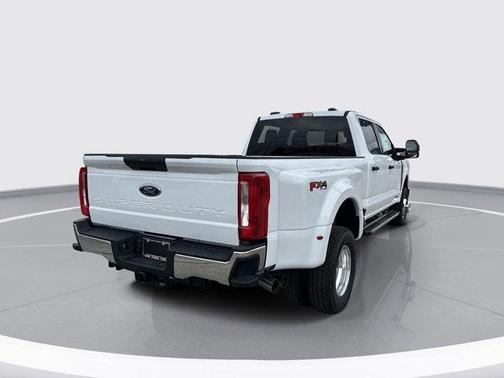 2026 Ford F-350 XLT