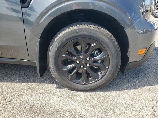 2024 Ford Maverick Lariat