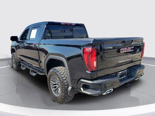 Onyx Black 2022 GMC Sierra 1500 AT4