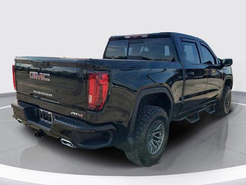 Onyx Black 2022 GMC Sierra 1500 AT4