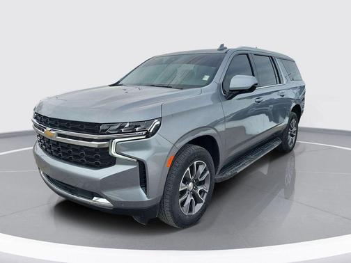 2023 Chevrolet Suburban LS