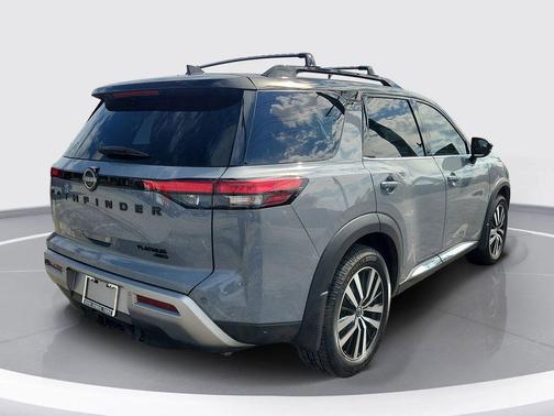 2 Tone Gray / Black Roof 2023 Nissan Pathfinder Platinum
