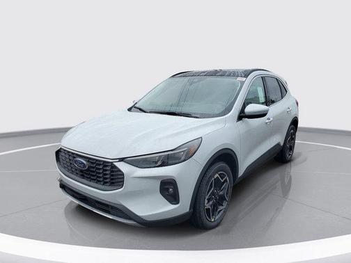 2026 Ford Escape Platinum