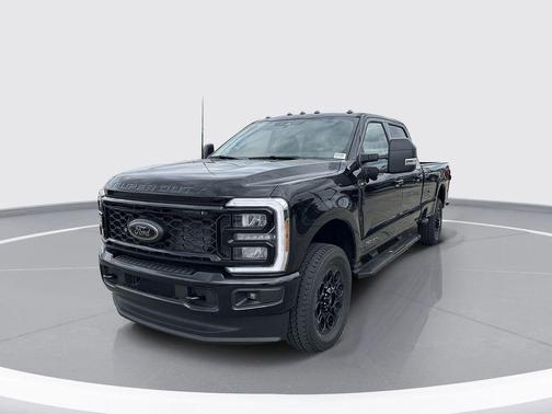 2026 Ford F-350 XLT