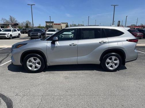 2021 Toyota Highlander Hybrid LE