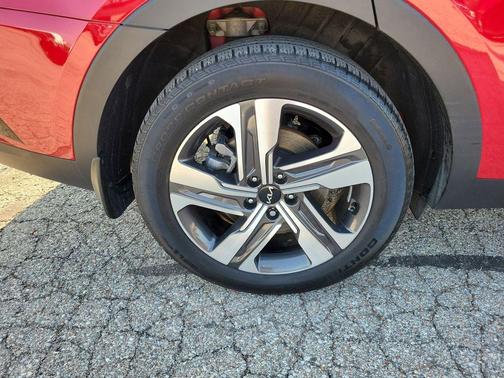 Runway Red 2023 Kia Sorento Hybrid EX