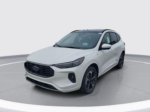 2026 Ford Escape ST-Line Elite
