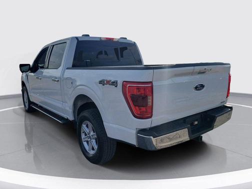 Oxford White 2021 Ford F-150 XLT