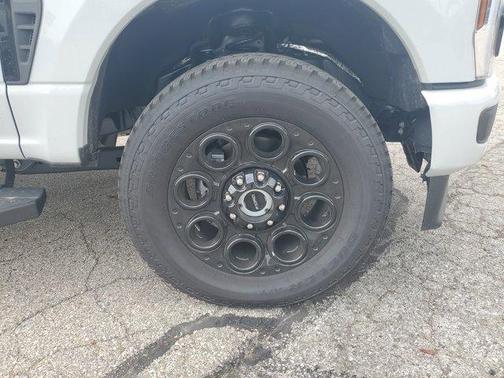 2025 Ford F-350 Lariat Super Duty